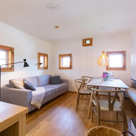 Diekellerstoeckl - Weinstoeckl S24 Mit Pool