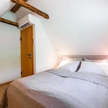 Diekellerstoeckl - Weinstoeckl S24 Mit Pool * Stainz